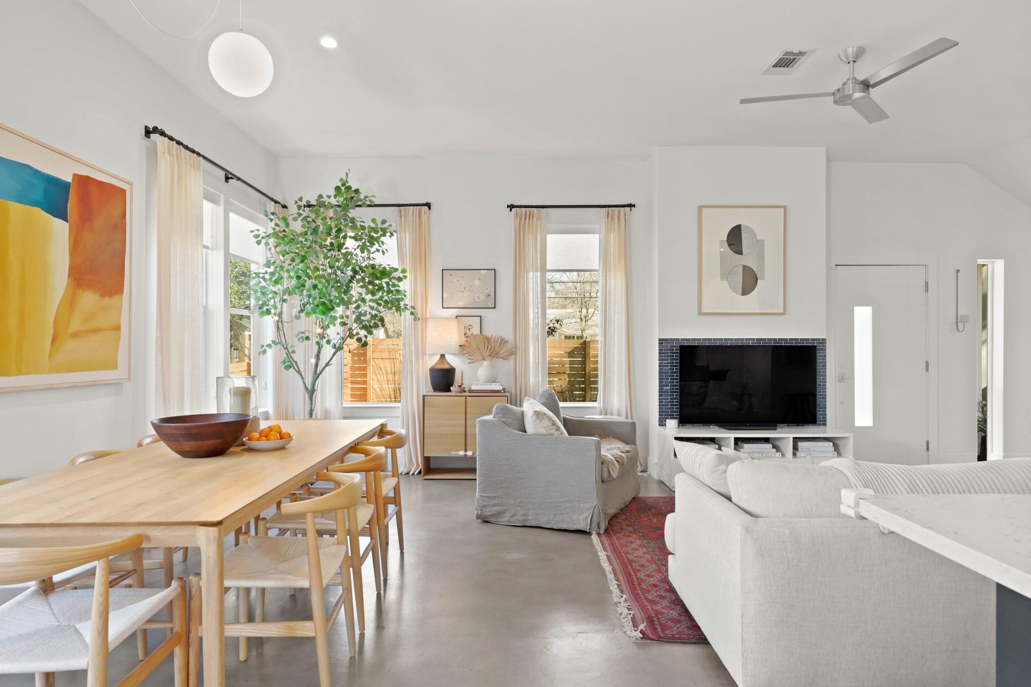 1102 1/2 Tillery St # 1, Austin, TX 78702