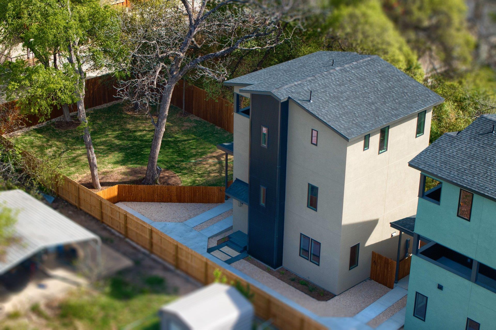 2818 E 22nd St # 3, Austin, TX 78722