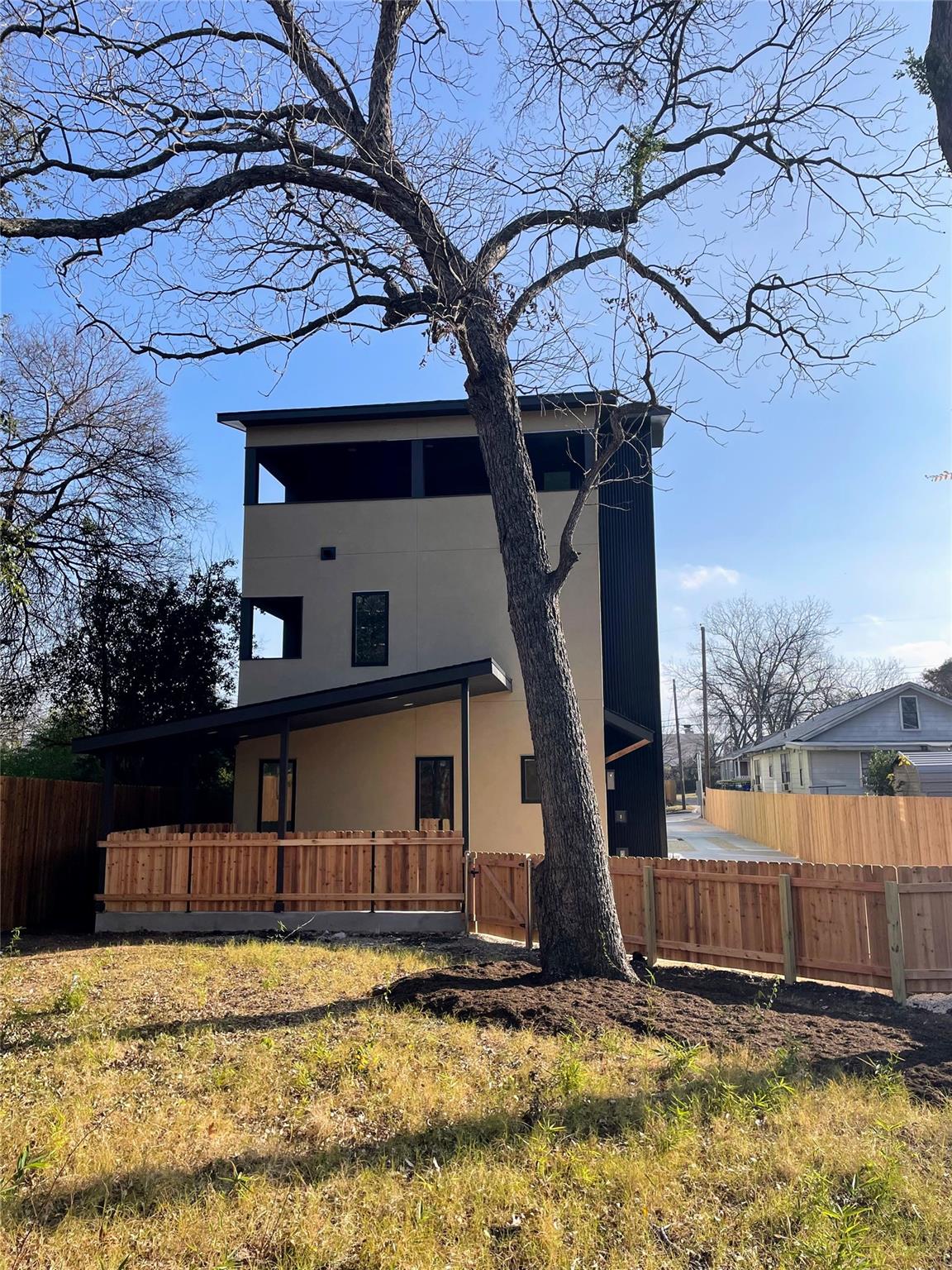 2818 E 22nd St # 3, Austin, TX 78722