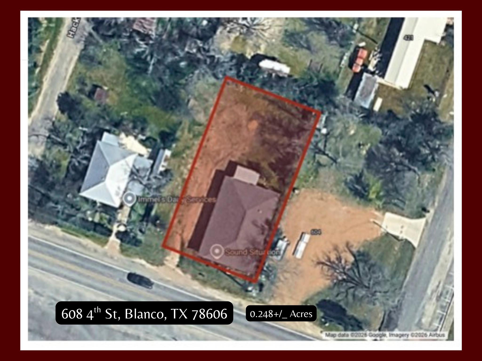 608 4th St, Blanco, TX 78606