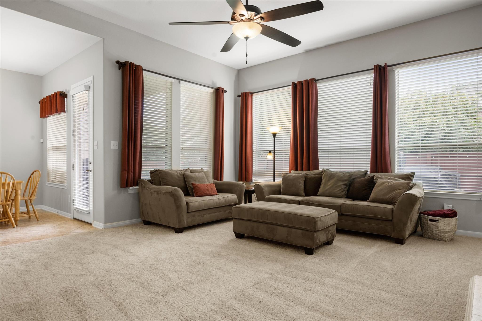 3409 Aquamarine Dr, Round Rock, TX 78681