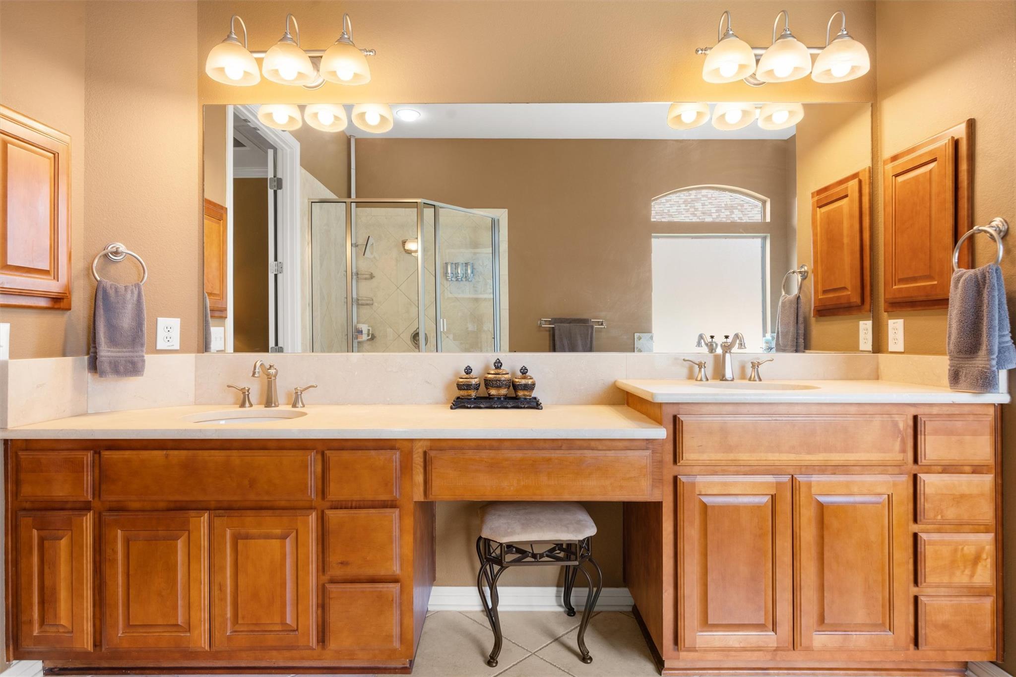 3409 Aquamarine Dr, Round Rock, TX 78681