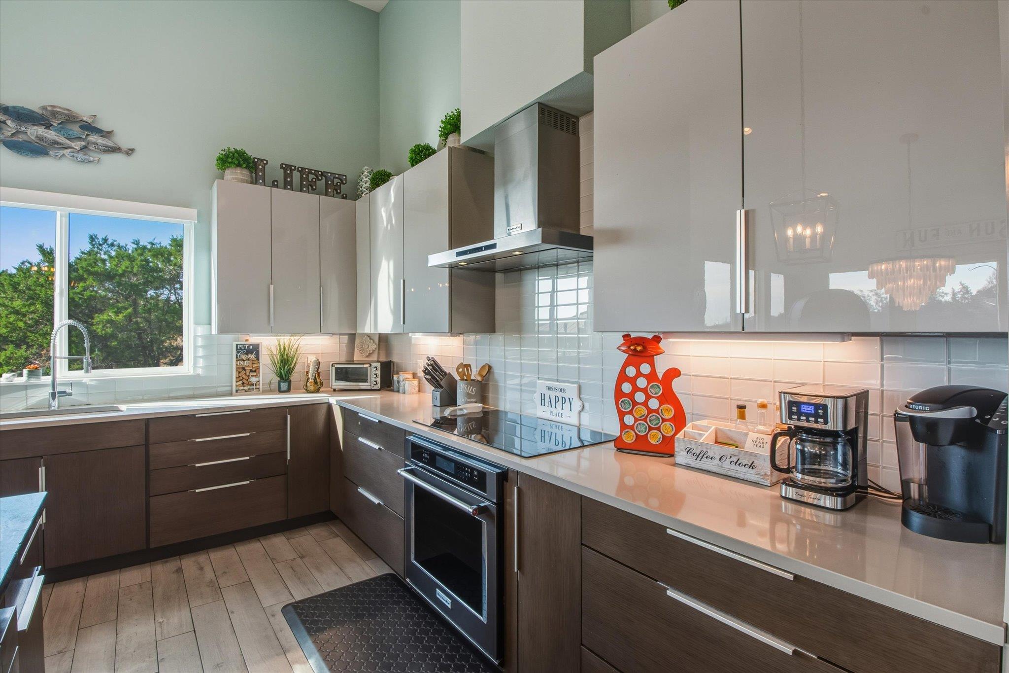 20501 Houston Cv, Lago Vista, TX 78645