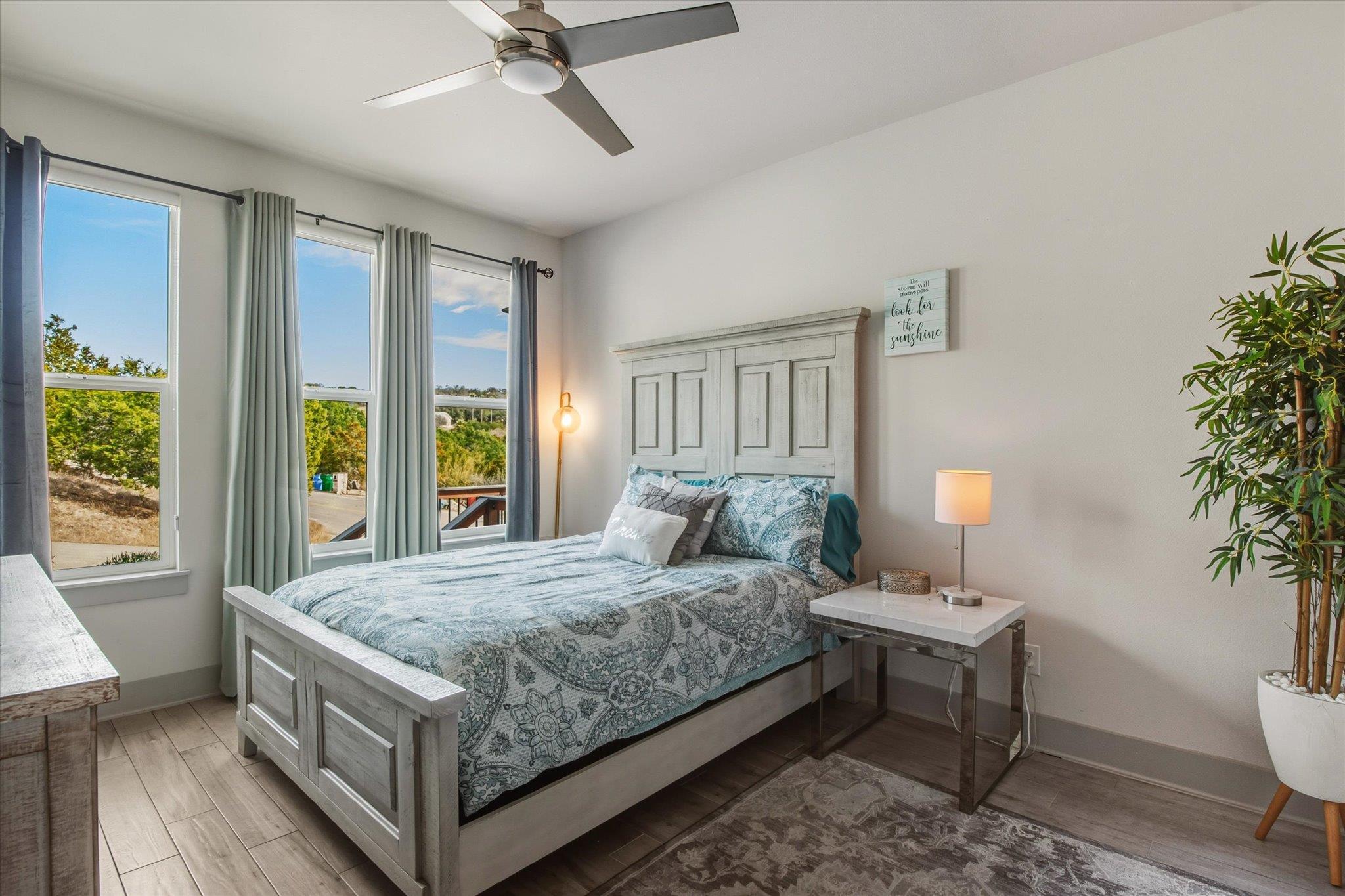 20501 Houston Cv, Lago Vista, TX 78645