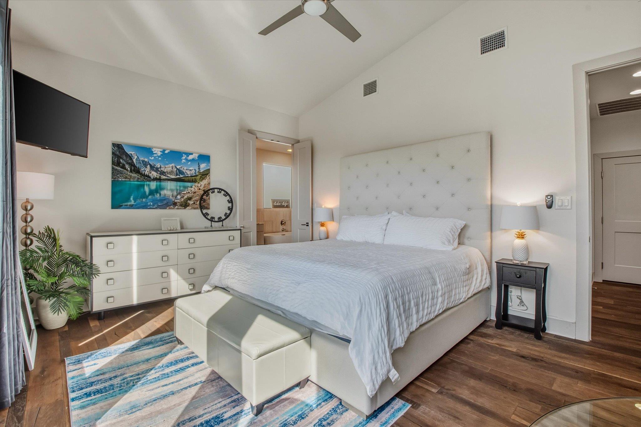 20501 Houston Cv, Lago Vista, TX 78645