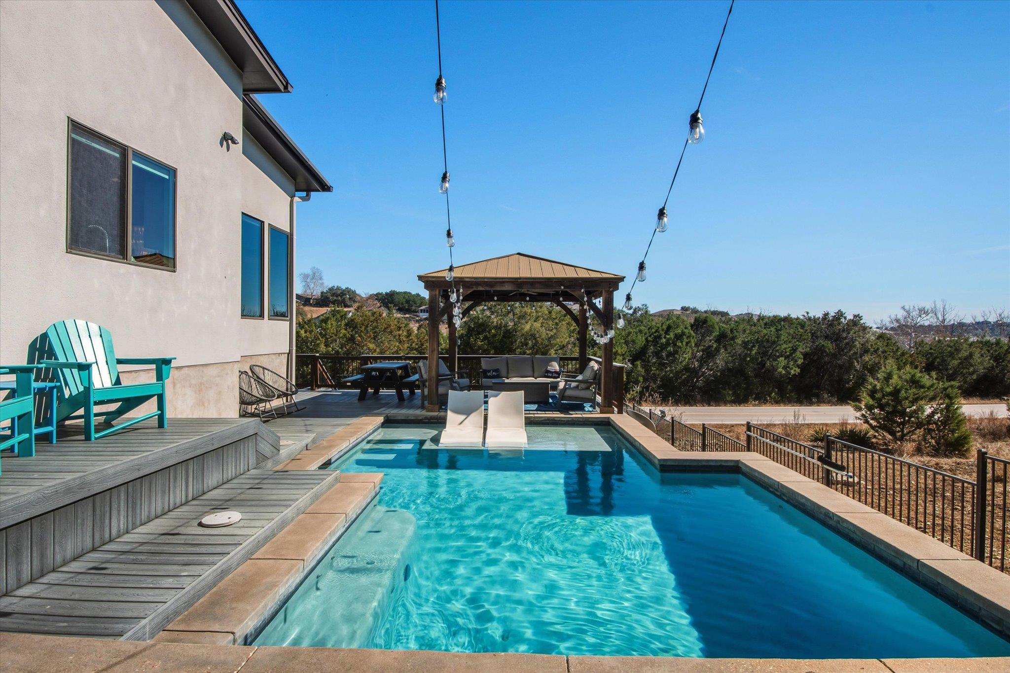 20501 Houston Cv, Lago Vista, TX 78645