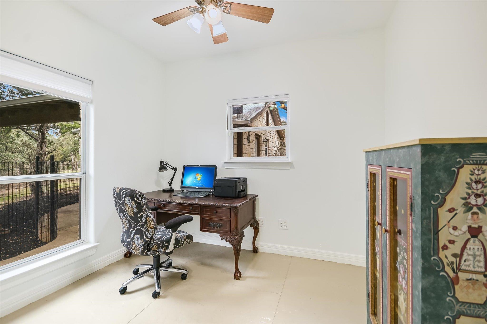 816 BUTTERCUP Ln, Wimberley, TX 78676