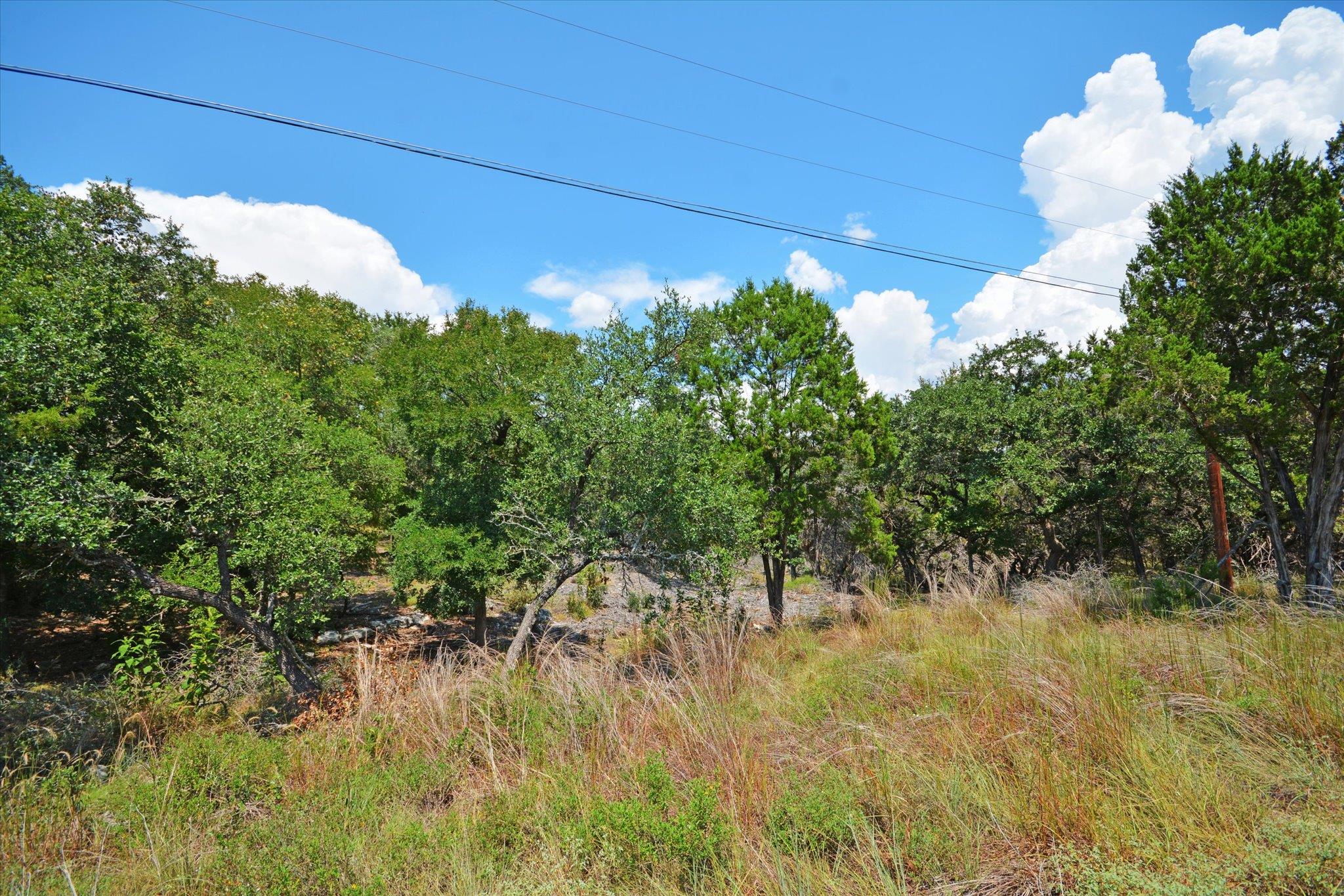 16 W EL CAMINO REAL Dr, Wimberley, TX 78676