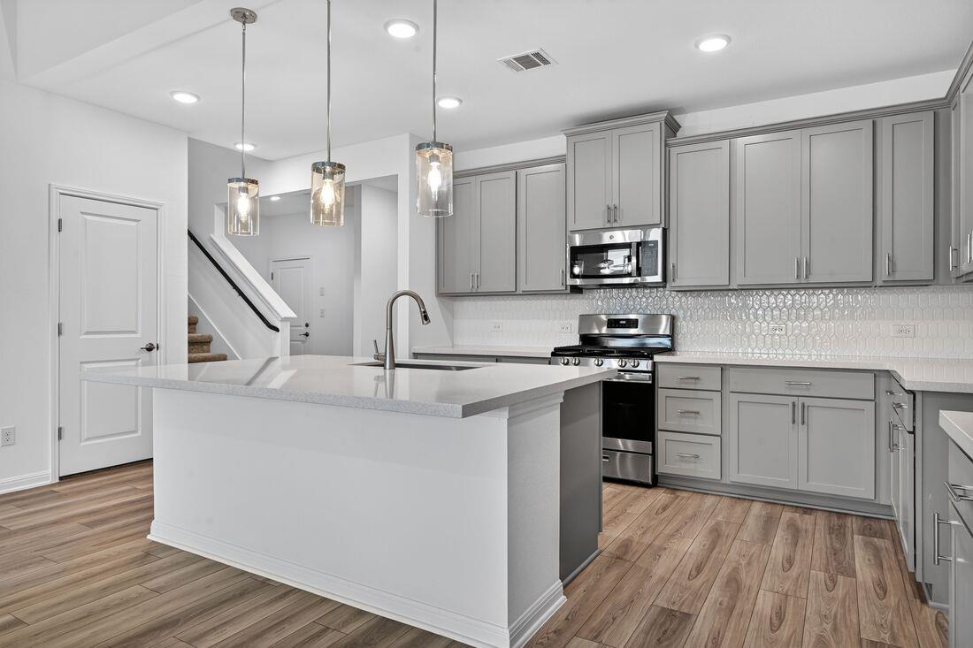 206 Childress St, Hutto, TX 78634