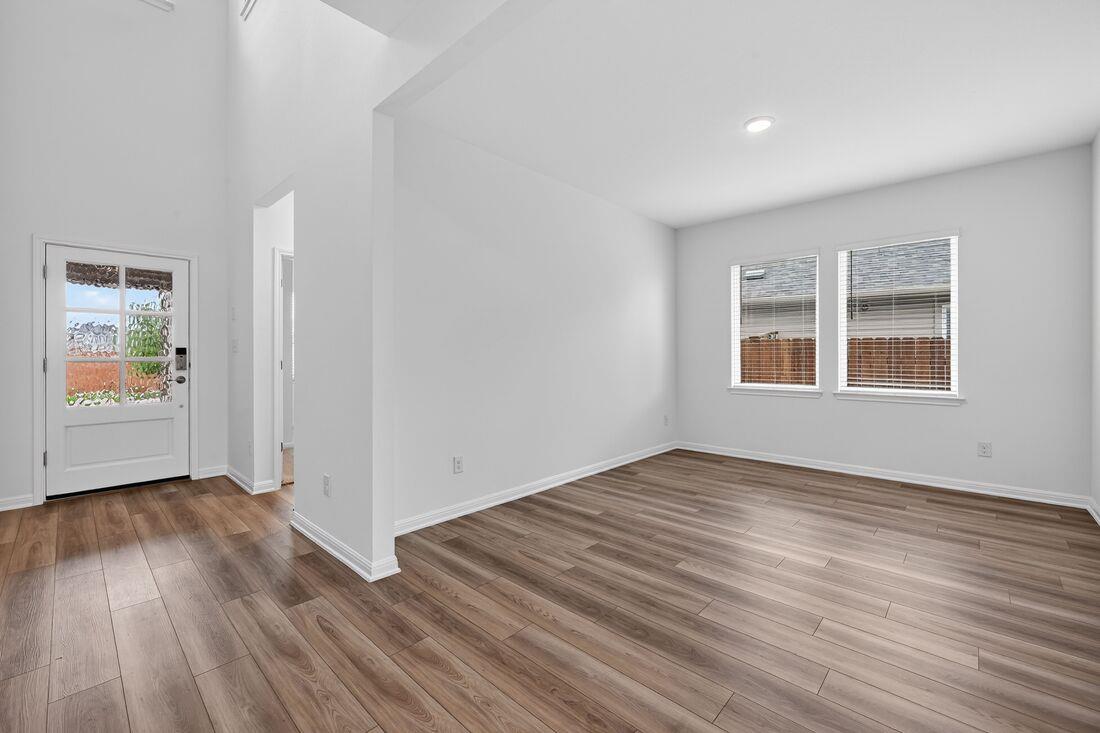 206 Childress St, Hutto, TX 78634