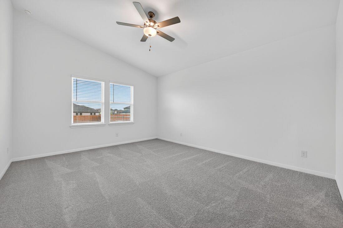 206 Childress St, Hutto, TX 78634