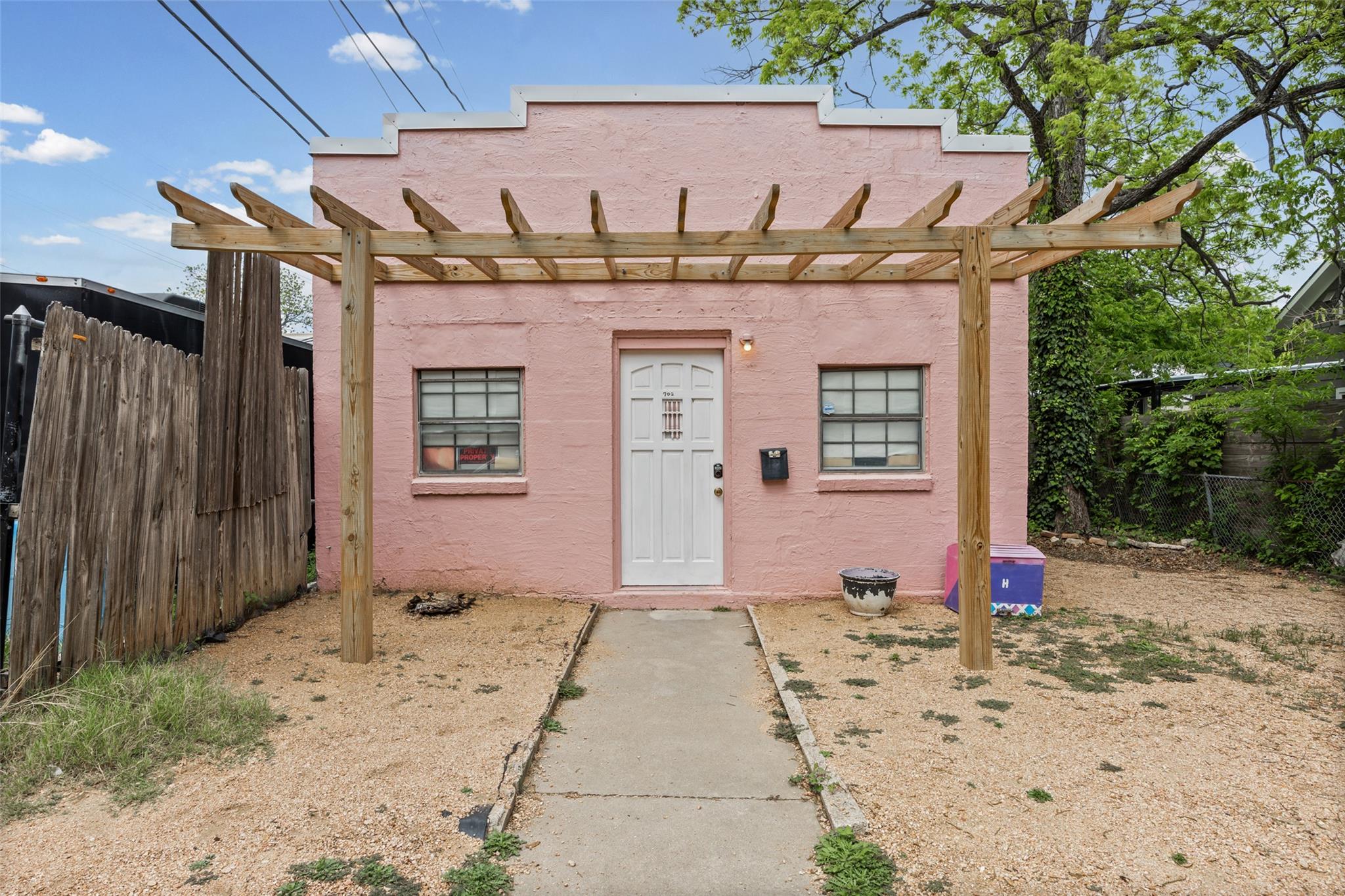 702 Zennia St, Austin, TX 78751
