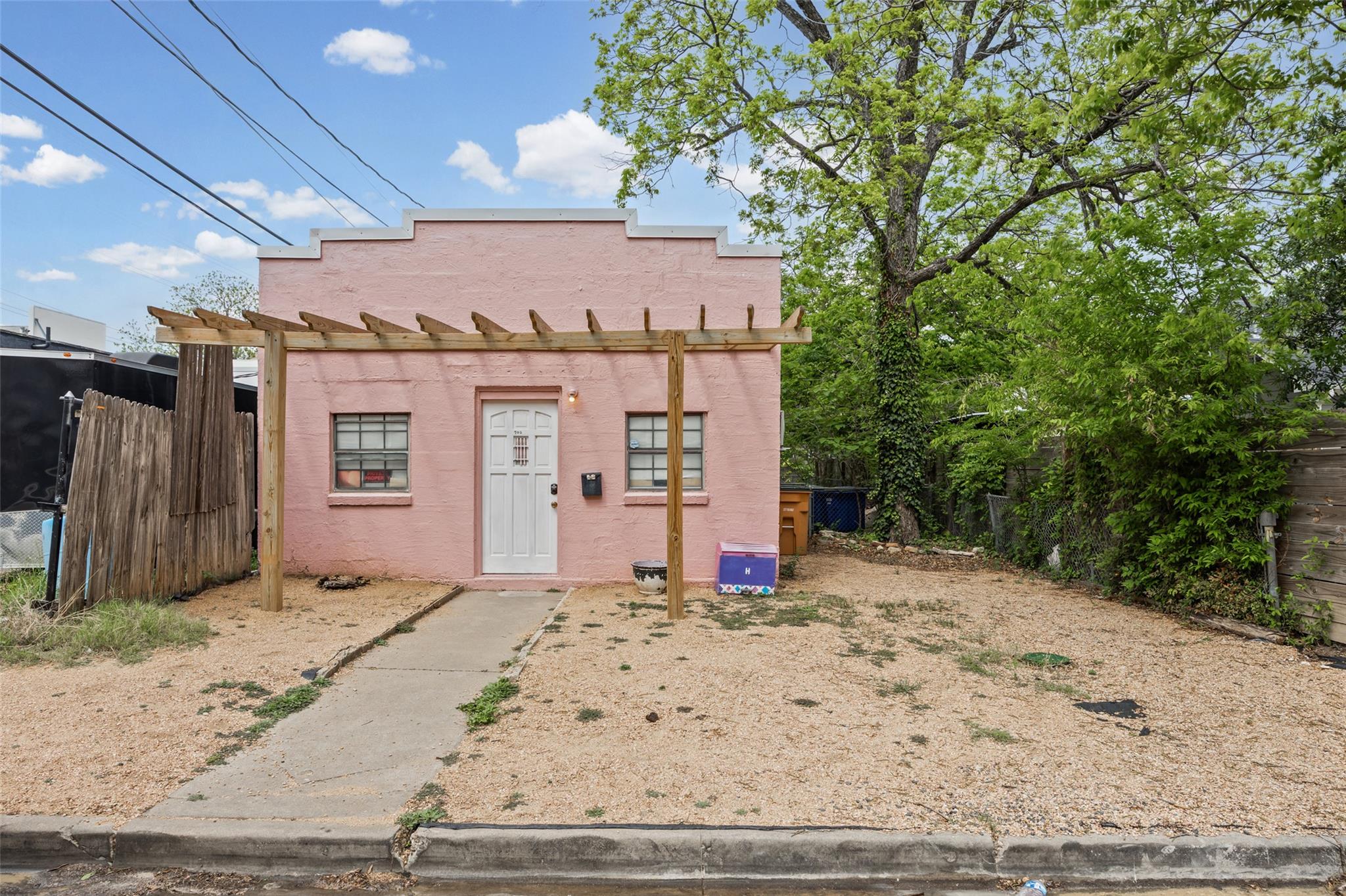 702 Zennia St, Austin, TX 78751