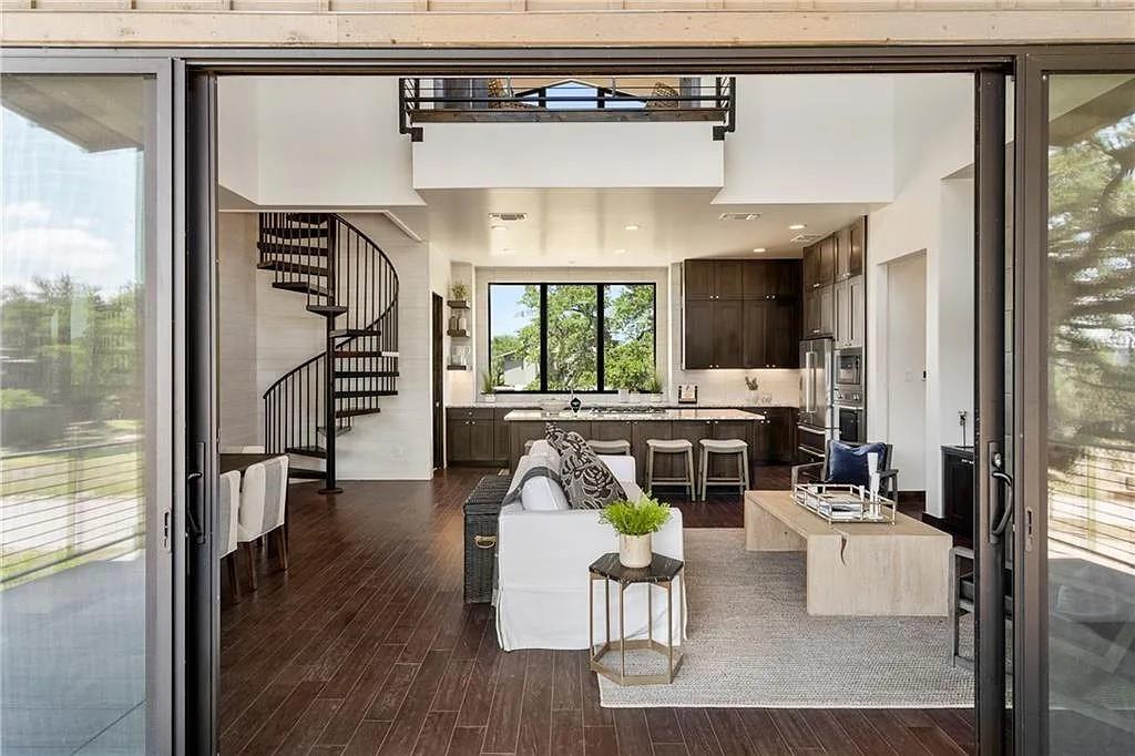 19213 Lost Tree Blvd, Spicewood, TX 78669