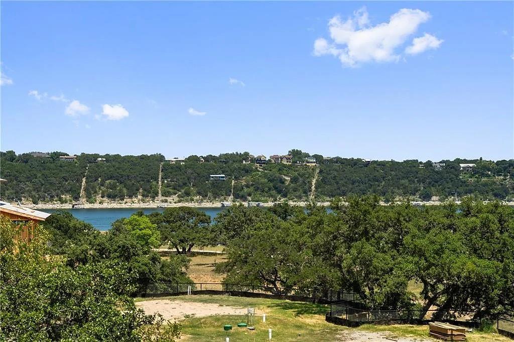 19213 Lost Tree Blvd, Spicewood, TX 78669