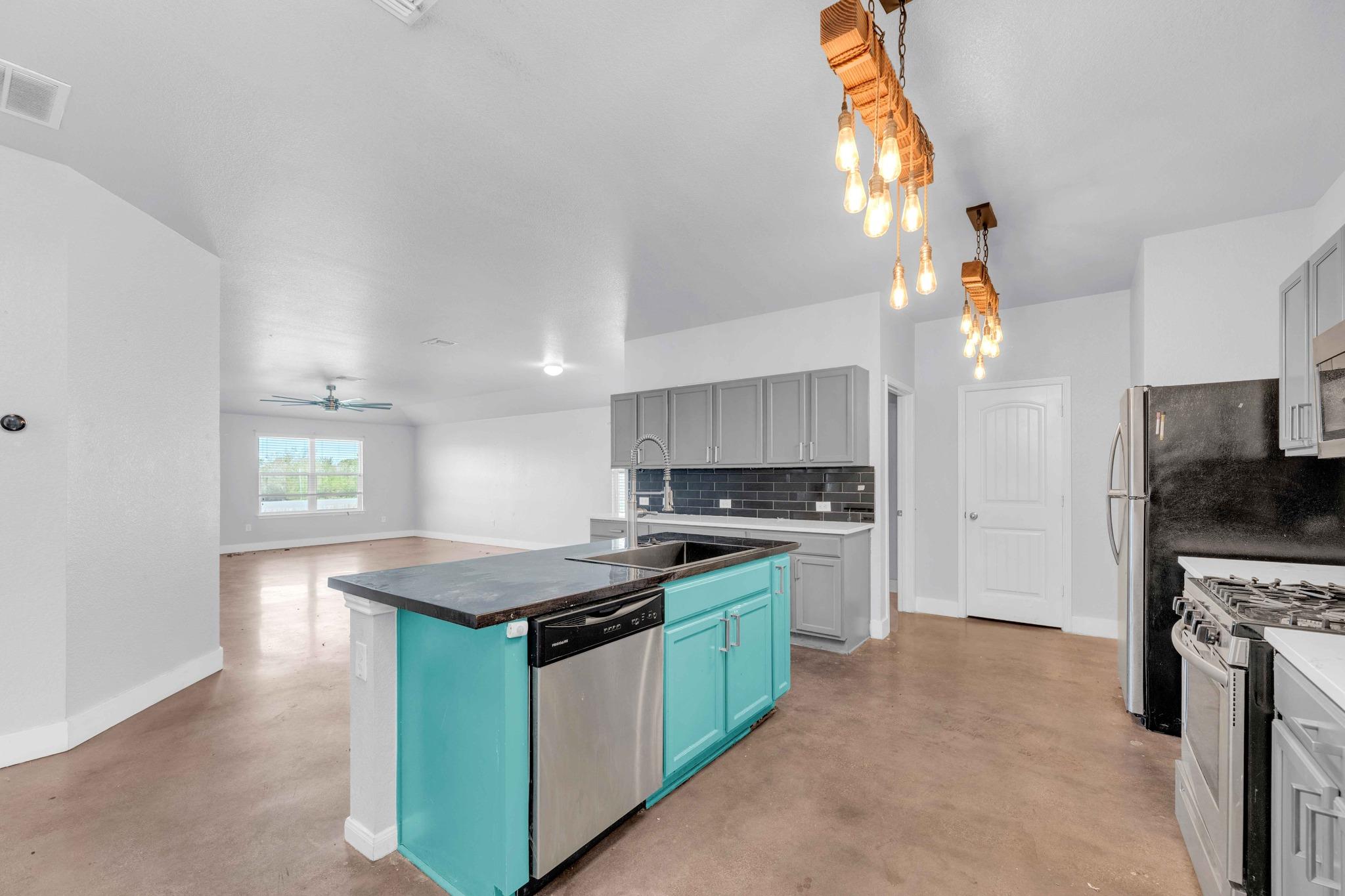 18125 Ryegate Dr, Manor, TX 78653