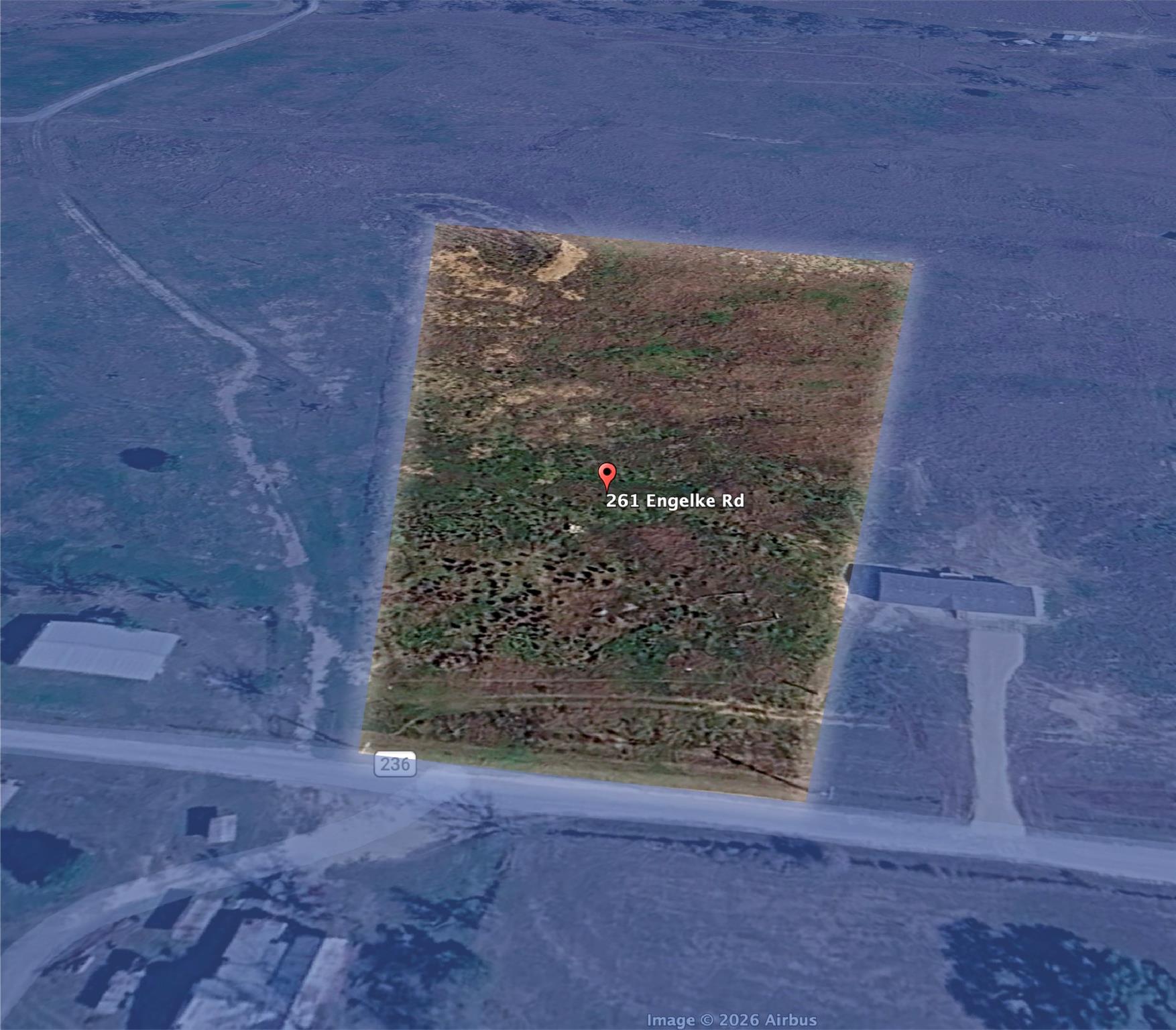 261 Engelke Rd, Kingsbury, TX 78638