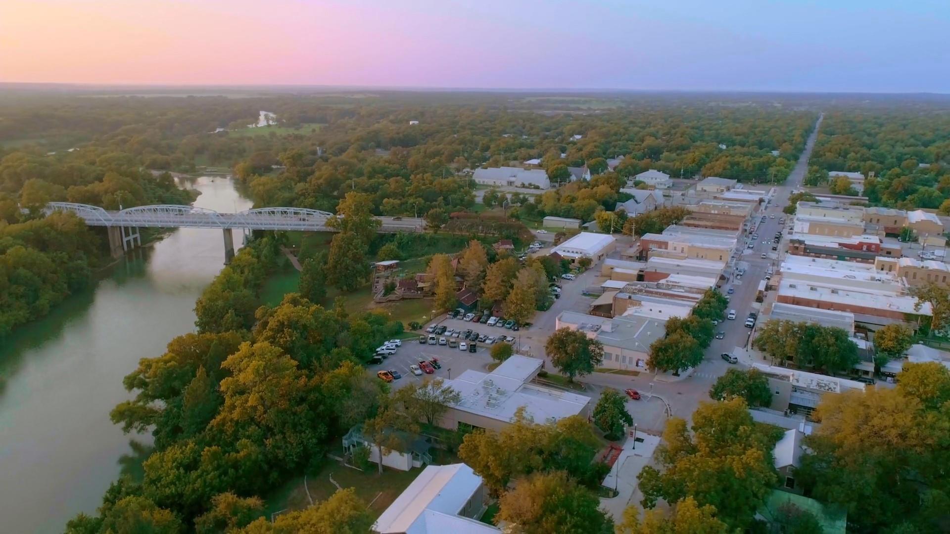 360 SAN JUAN Trl, Bastrop, TX 78602