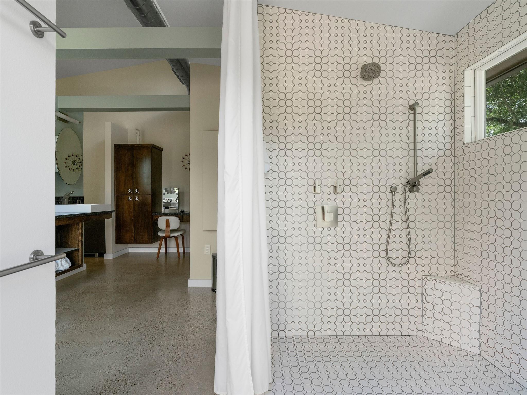 110 Purgatory Pass, San Marcos, TX 78666