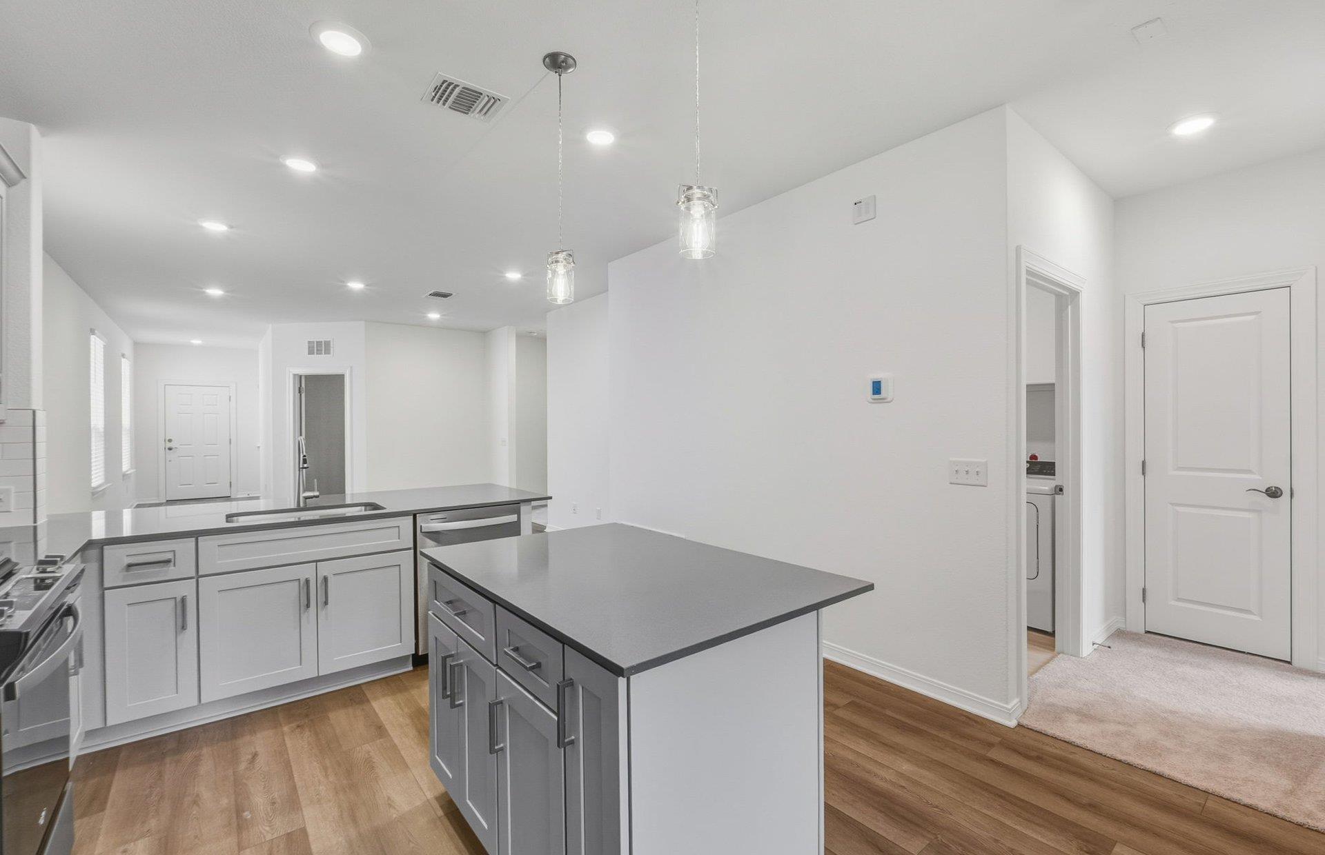 330 Bridge deck Loop, Kyle, TX 78640