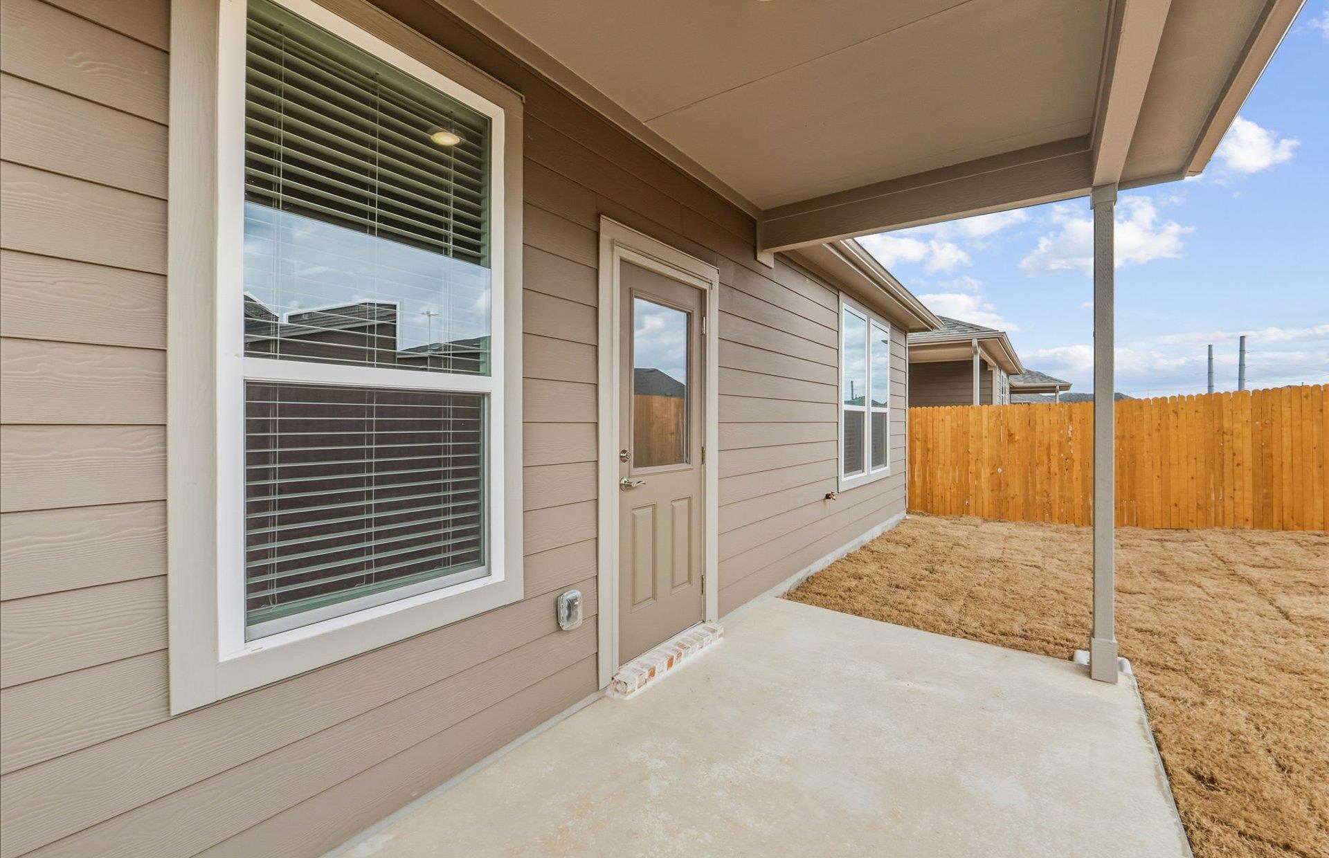 330 Bridge deck Loop, Kyle, TX 78640