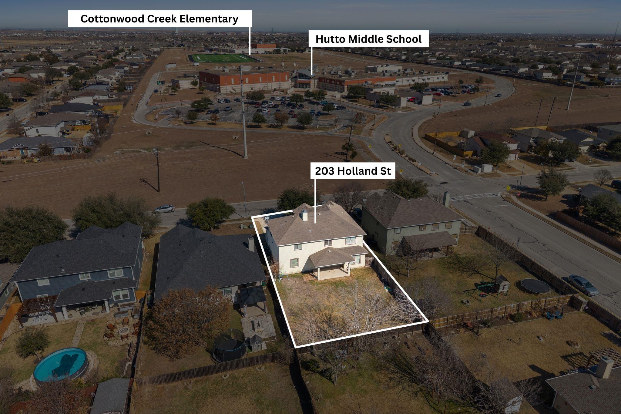 203 Holland St, Hutto, TX 78634