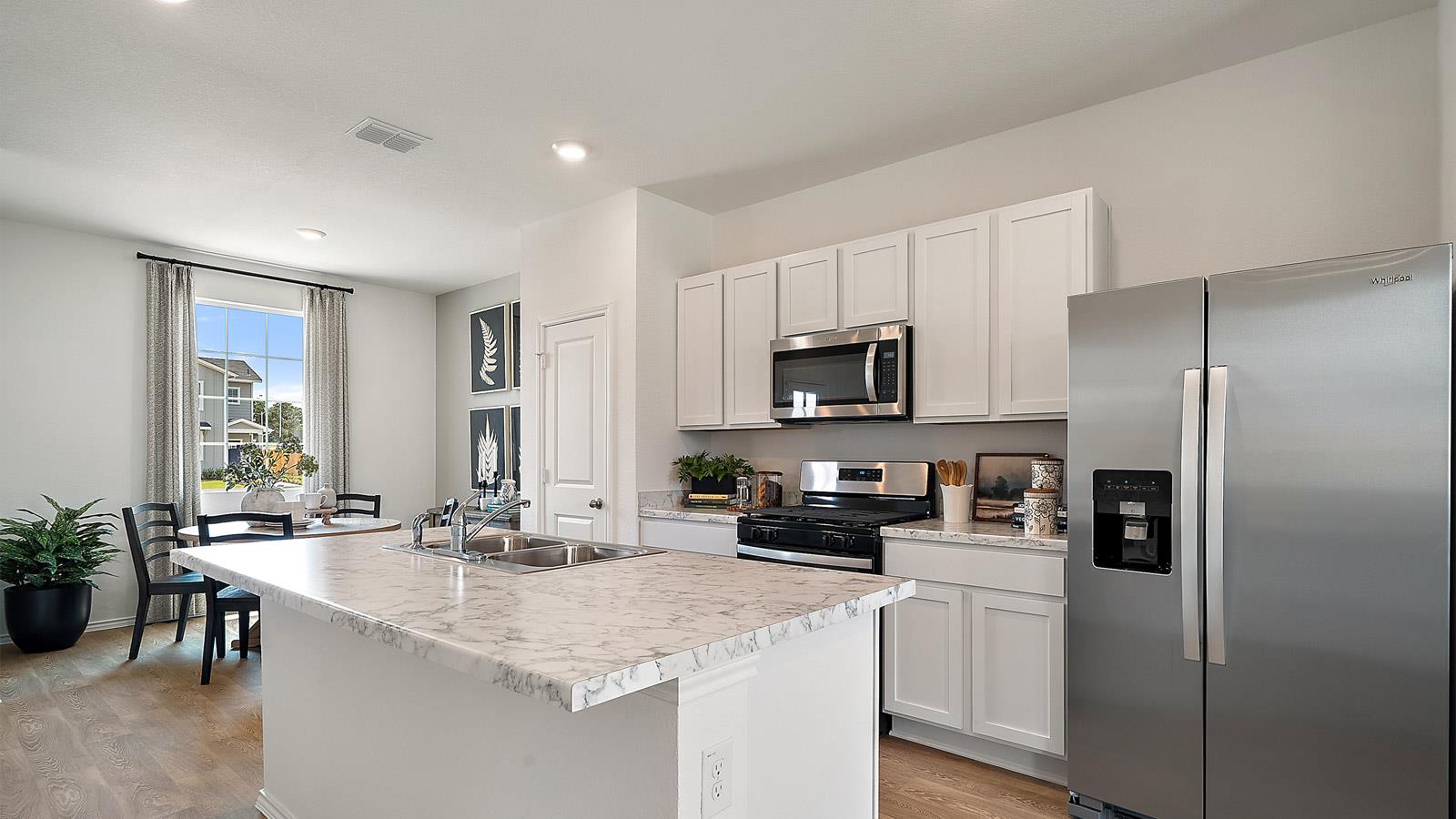 318 NIZAO Ln, Bastrop, TX 78602