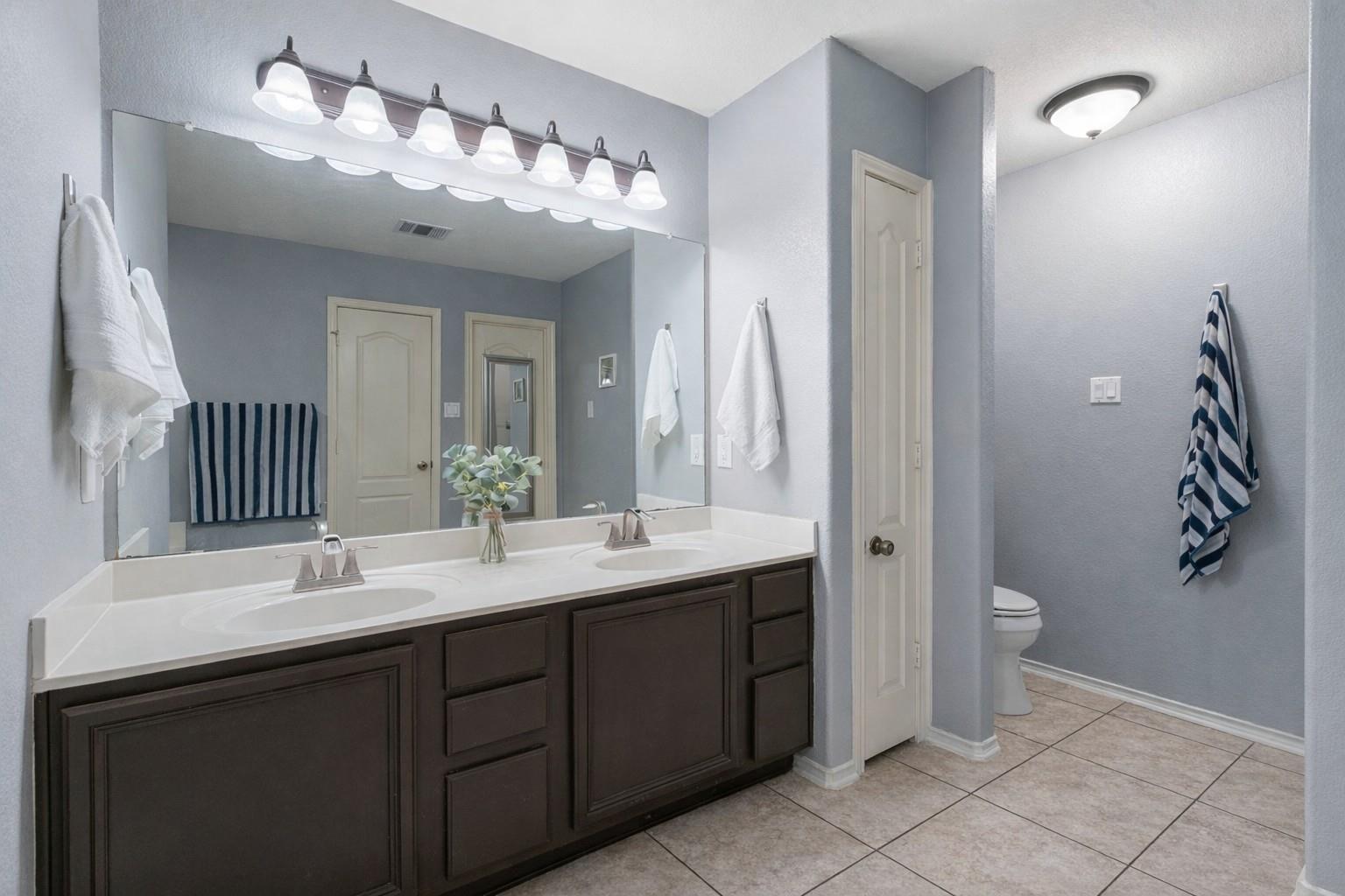 4405 Woodstock Dr, Georgetown, TX 78633