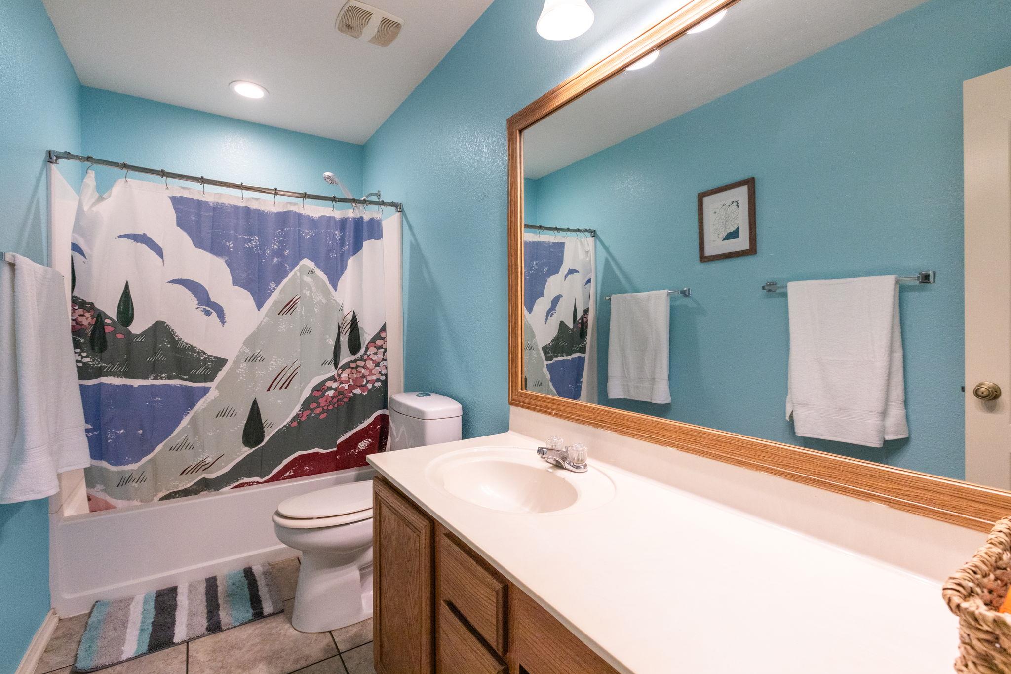 4405 Woodstock Dr, Georgetown, TX 78633