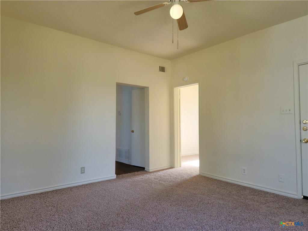 209 S 27th St, Temple, TX 76504