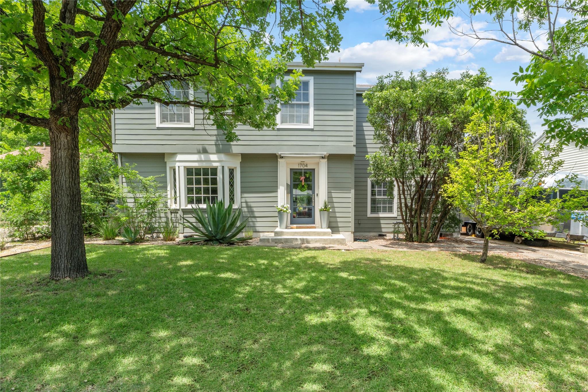 1704 W 34th St, Austin, TX 78703