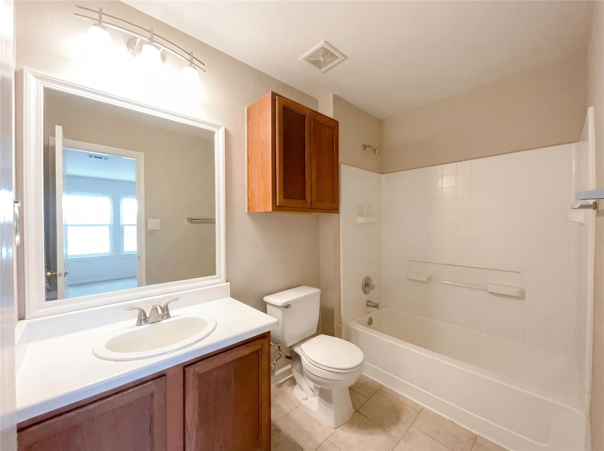 11813 Plains Valley Dr, Del Valle, TX 78617