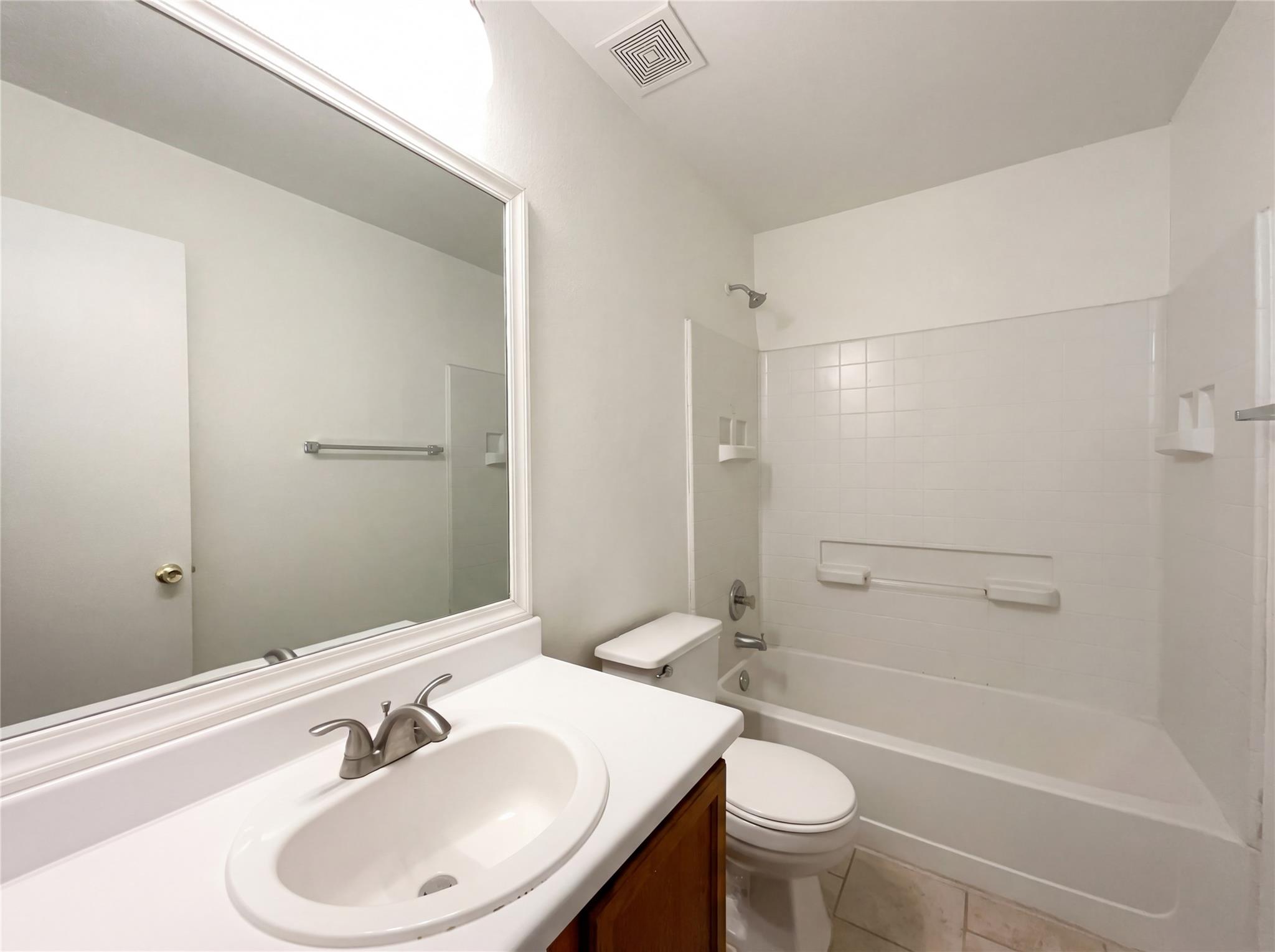 11813 Plains Valley Dr, Del Valle, TX 78617