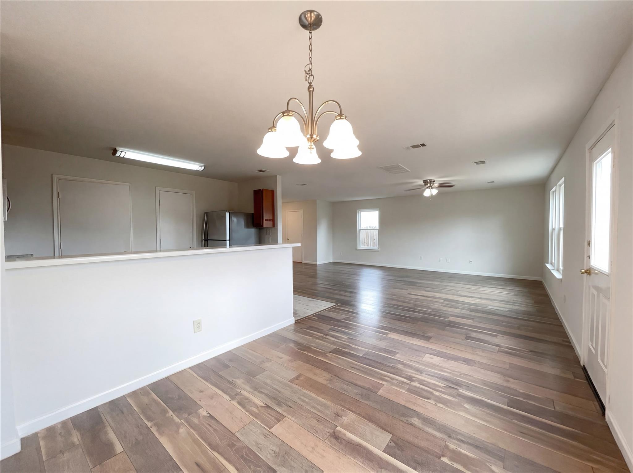 11813 Plains Valley Dr, Del Valle, TX 78617