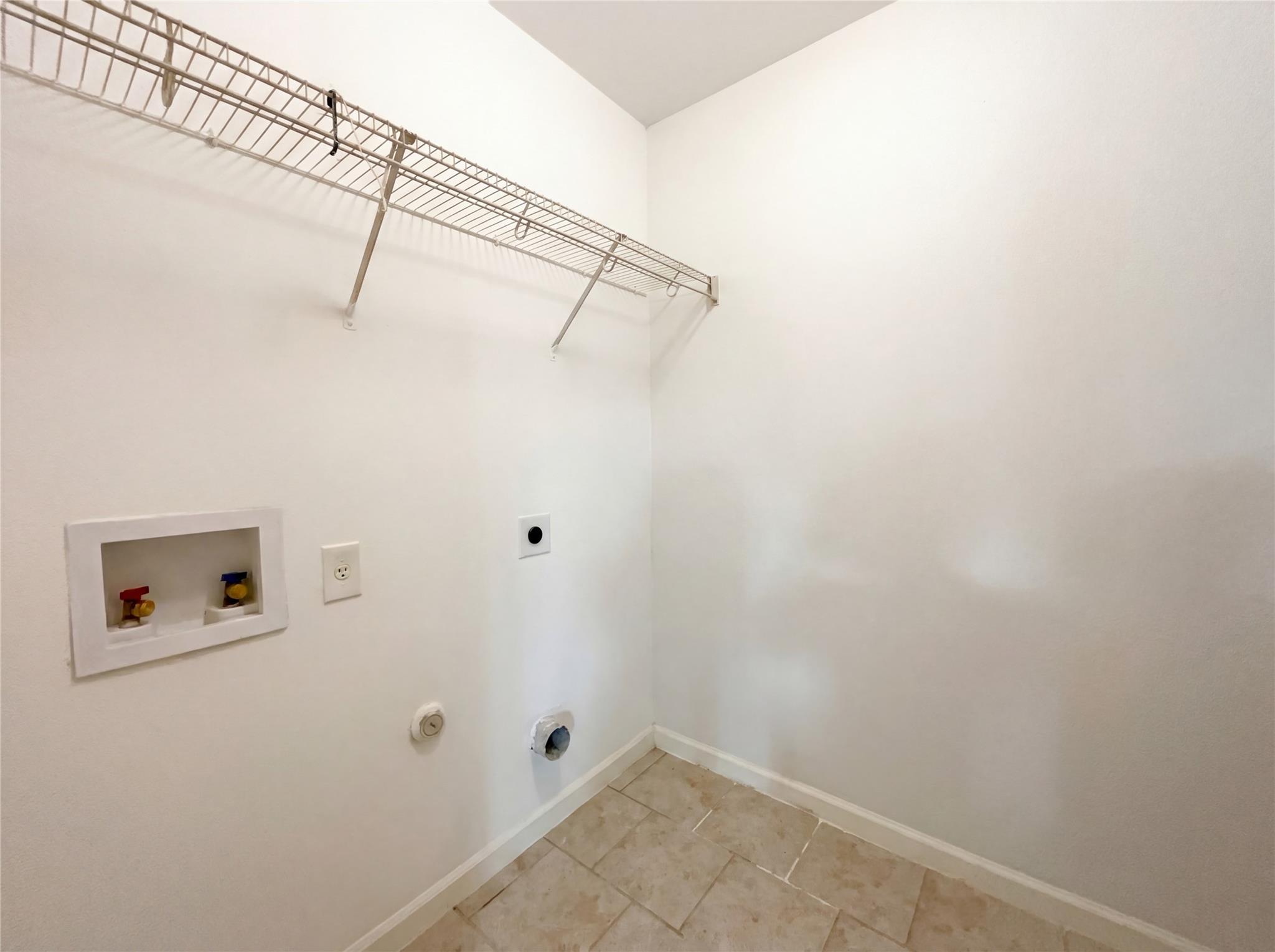 11813 Plains Valley Dr, Del Valle, TX 78617