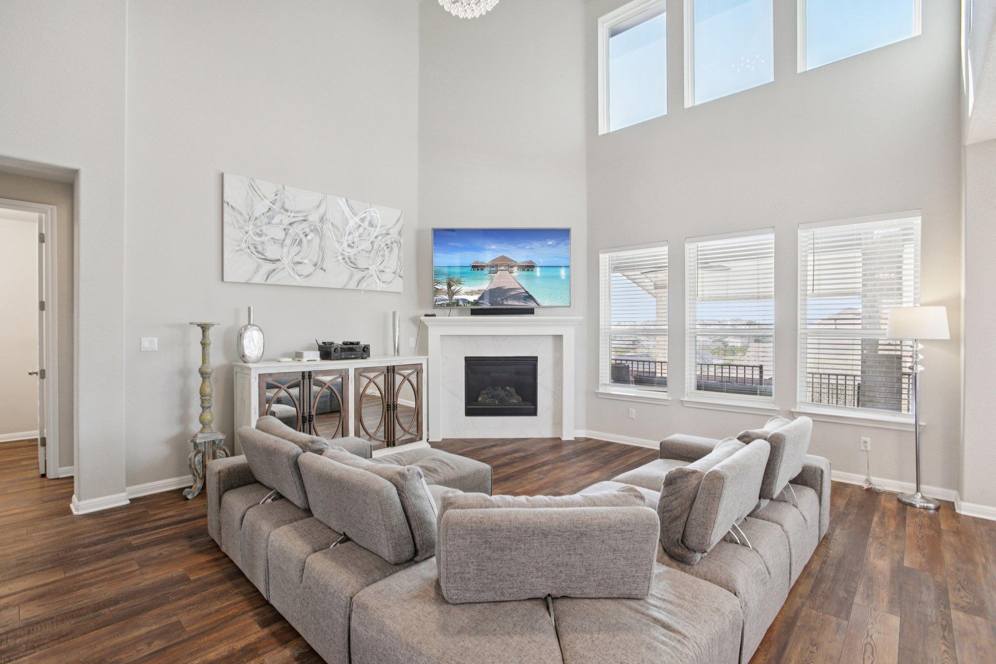 224 Rocky Spot Dr, Austin, TX 78737