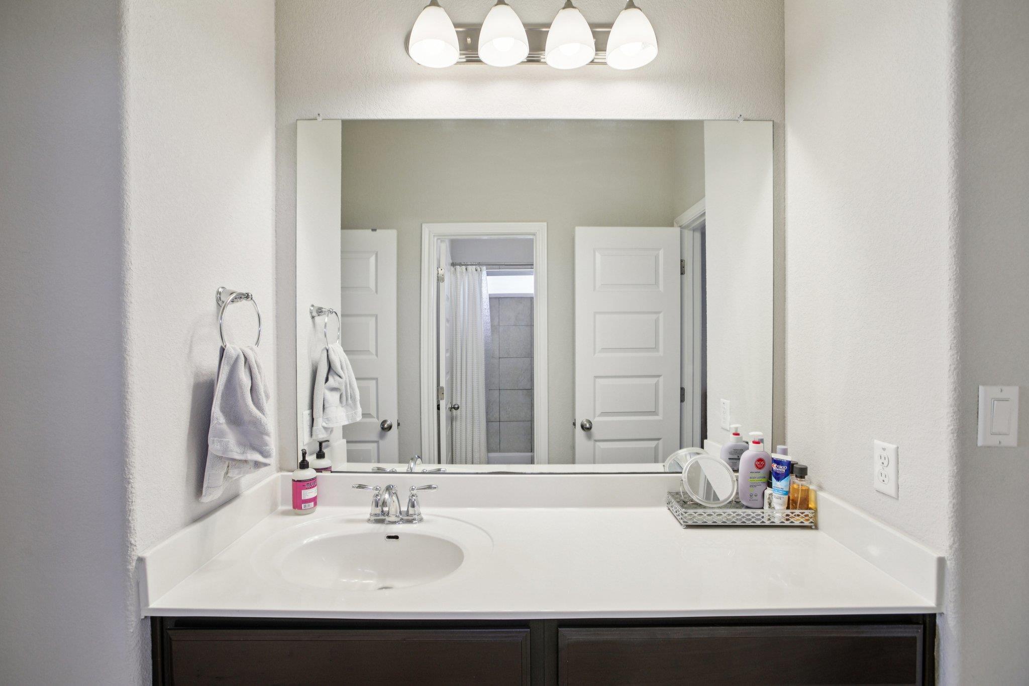 224 Rocky Spot Dr, Austin, TX 78737