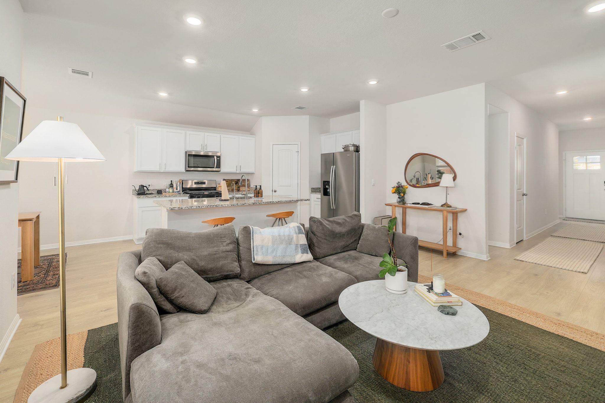 2640 Indian Clover Trl, Leander, TX 78641