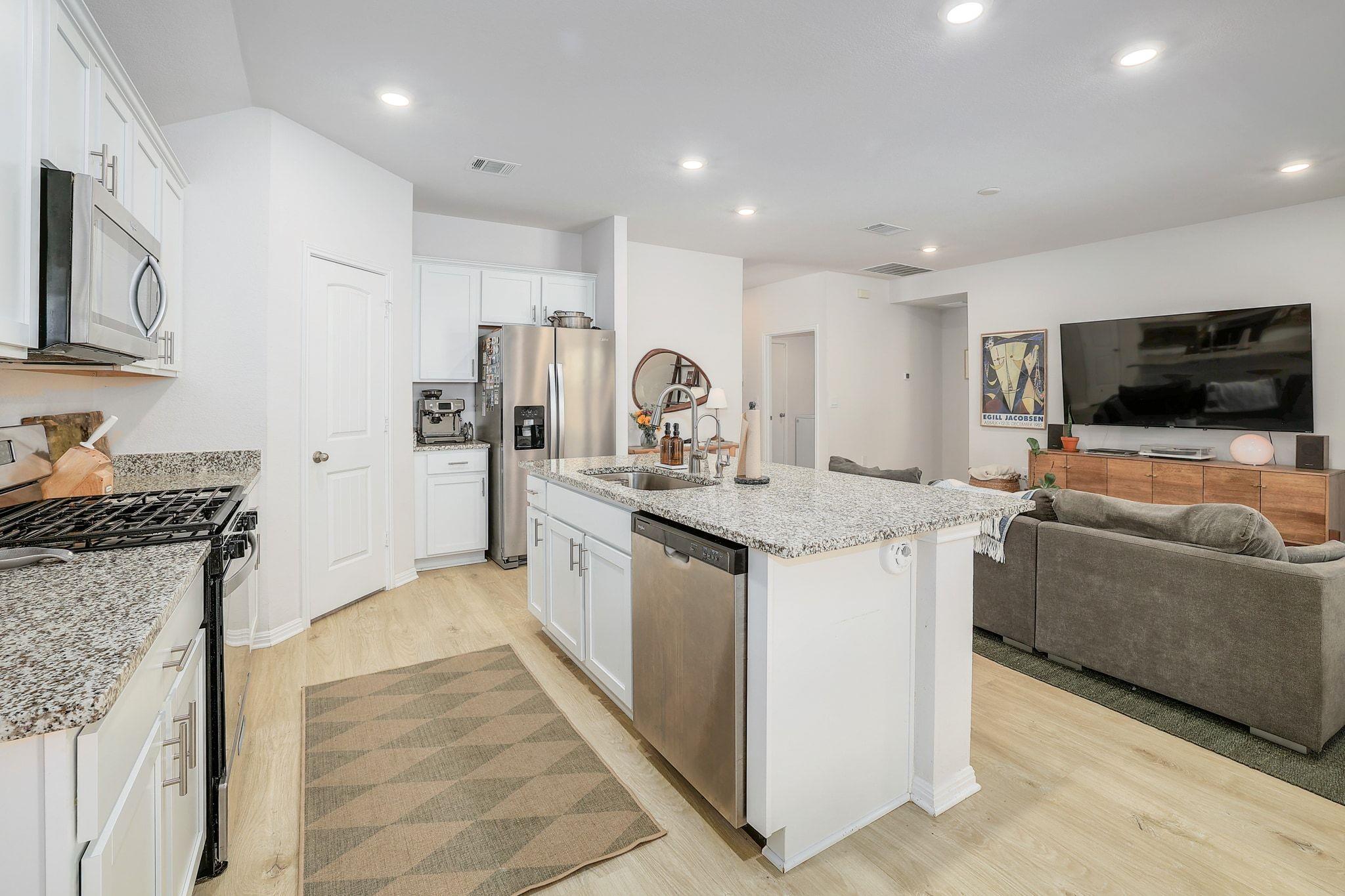 2640 Indian Clover Trl, Leander, TX 78641