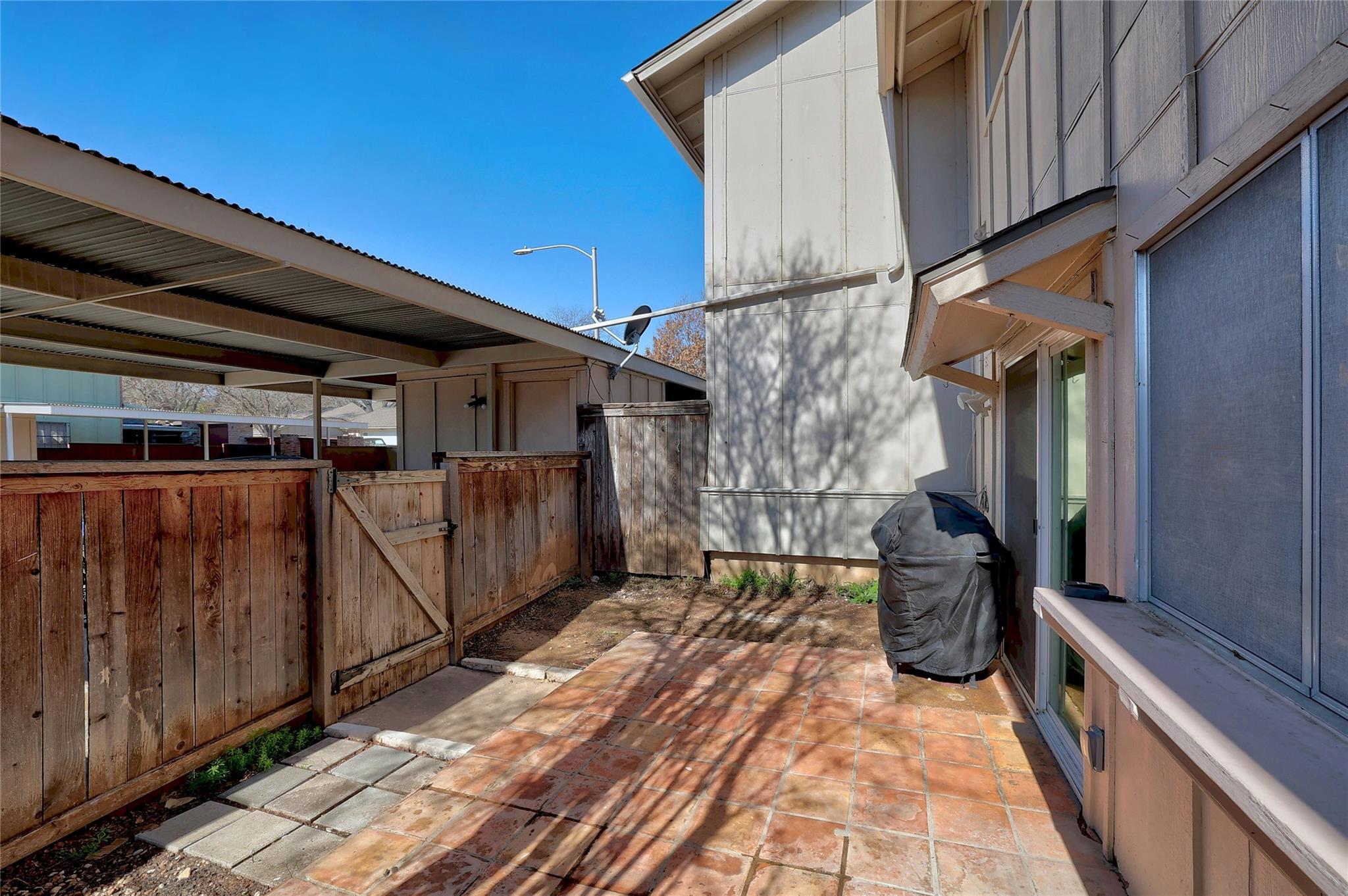 2002 Millay Dr # 118, Austin, TX 78752