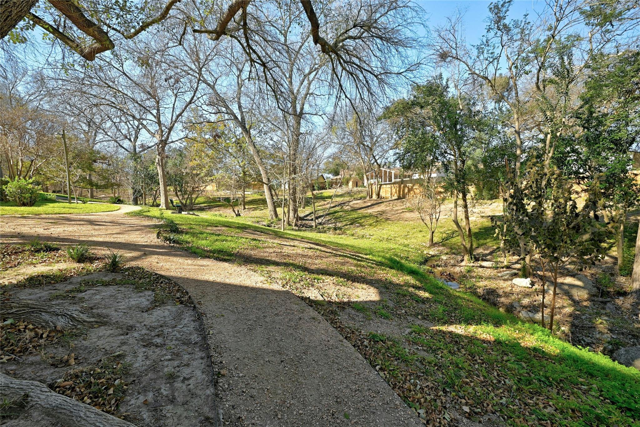 2002 Millay Dr # 118, Austin, TX 78752