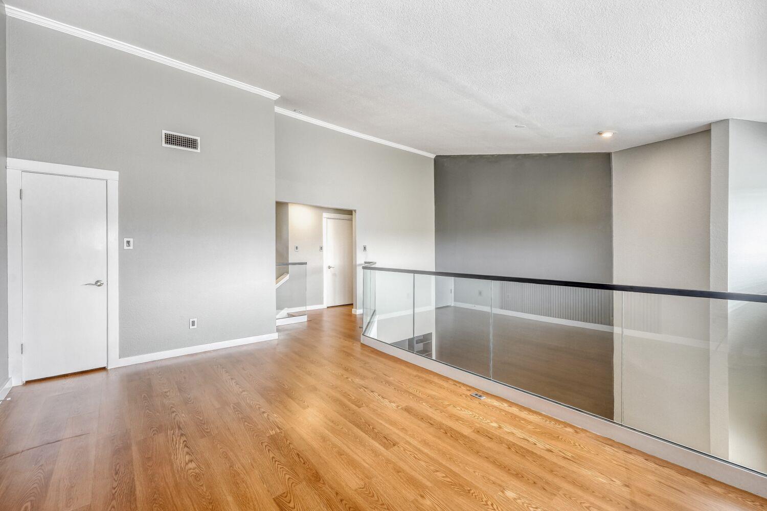 8200 Neely Dr # 214, Austin, TX 78759