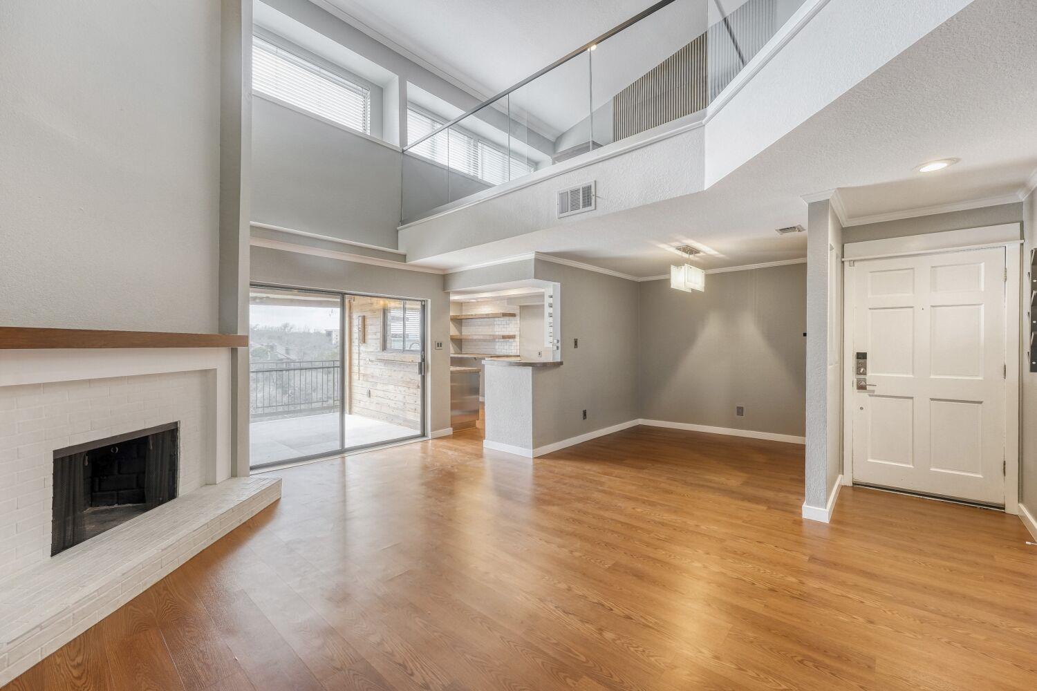 8200 Neely Dr # 214, Austin, TX 78759