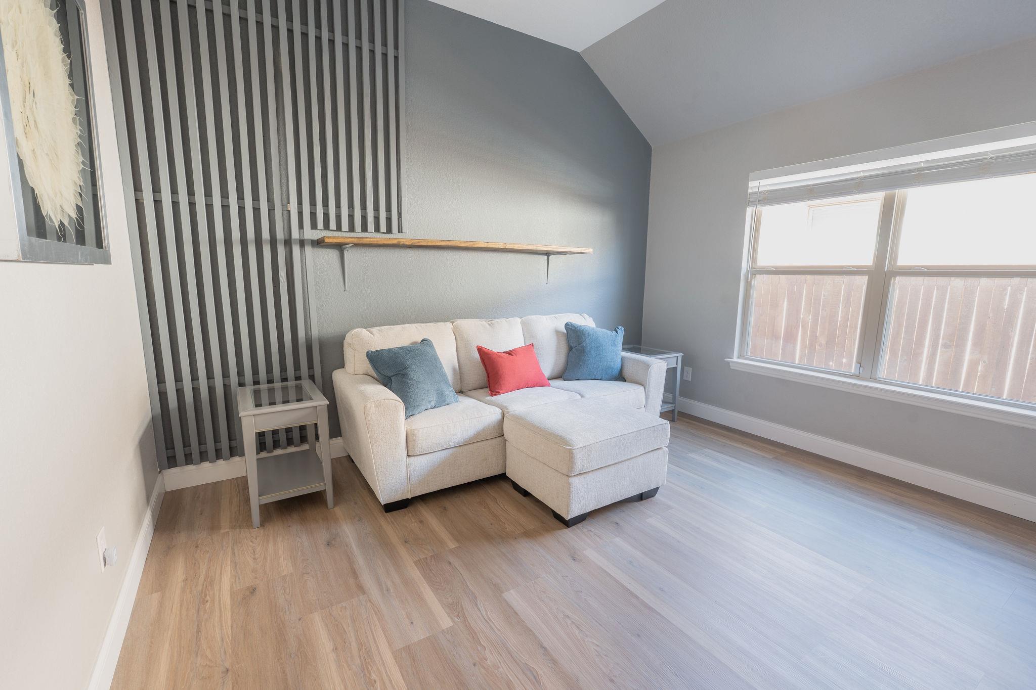 156 Pine Island Ln, Leander, TX 78641