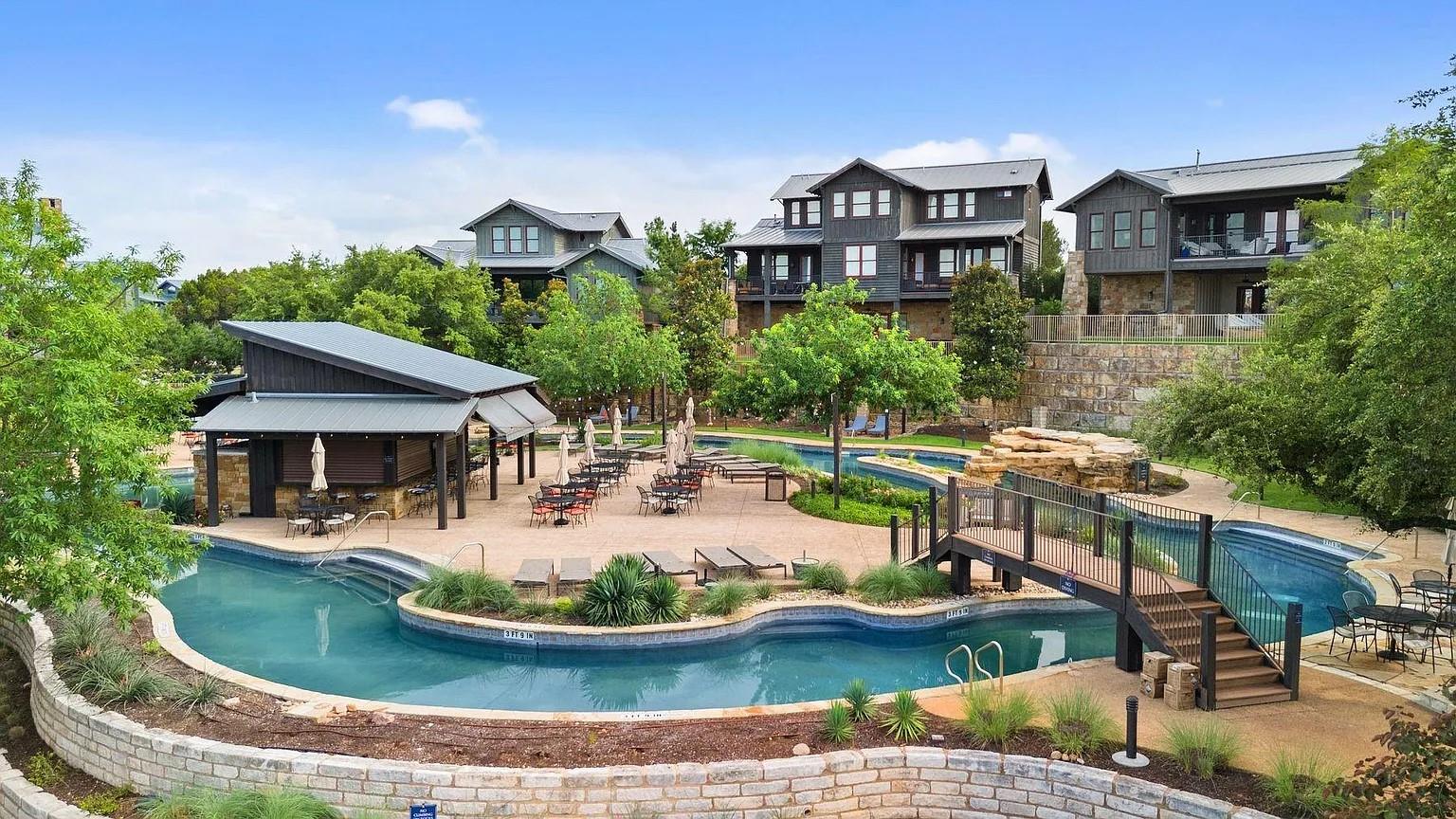 2113 Barbaro Way unit 17 Way # 17, Spicewood, TX 78669