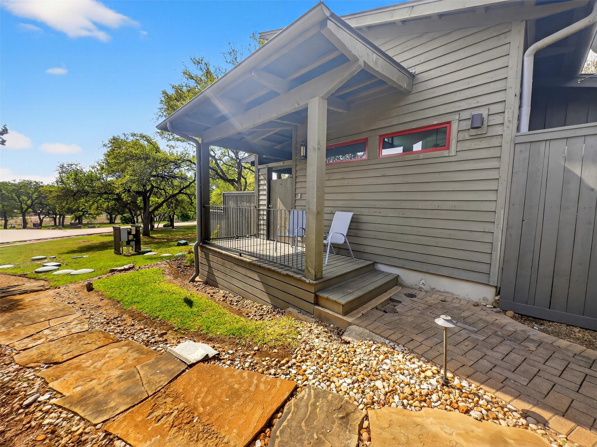 2113 Barbaro Way unit 17 Way # 17, Spicewood, TX 78669