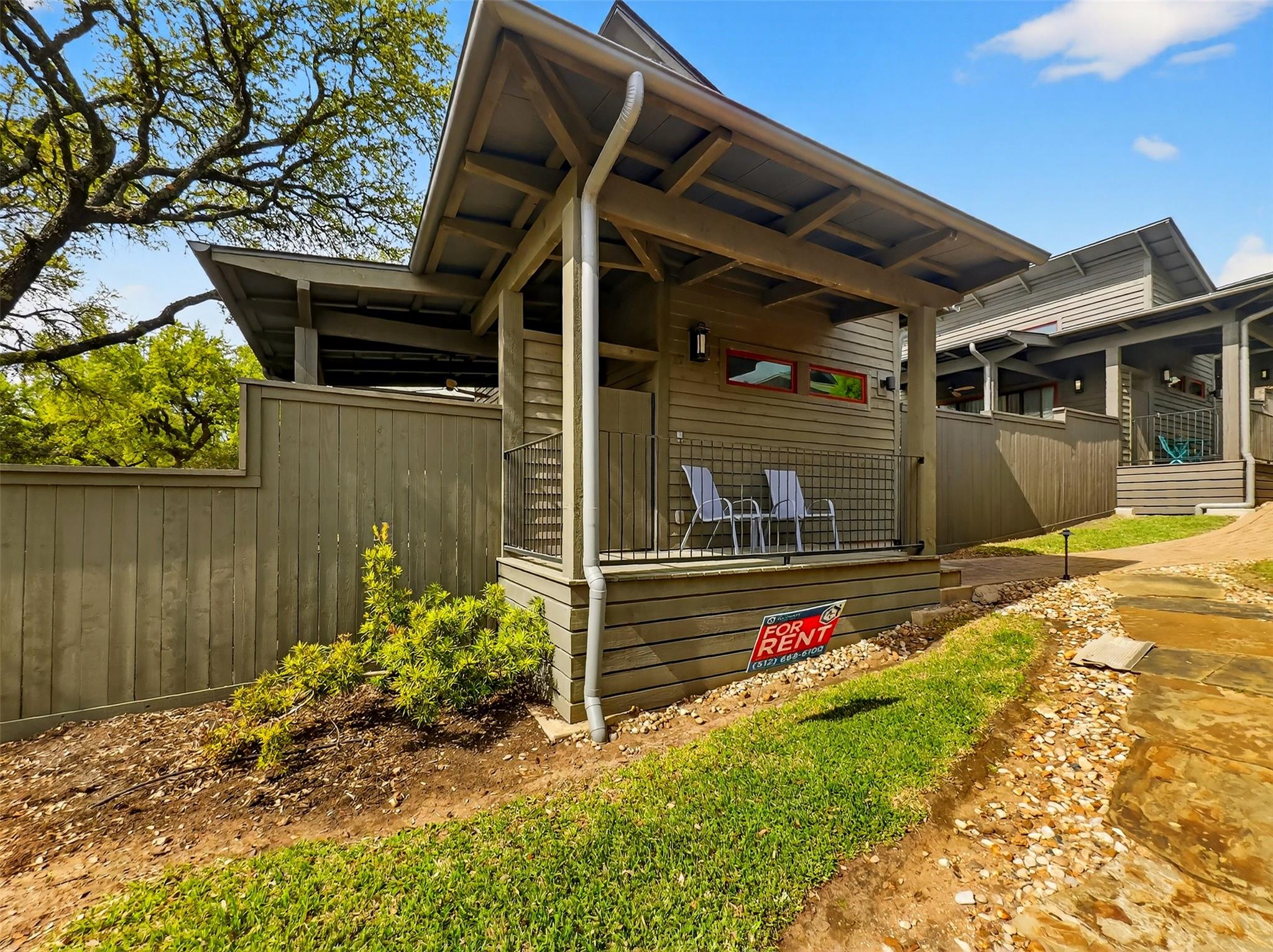 2113 Barbaro Way unit 17 Way # 17, Spicewood, TX 78669