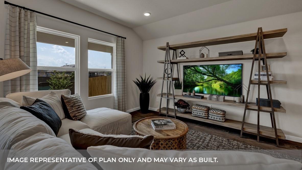 1308 Camden Ln, Lockhart, TX 78644