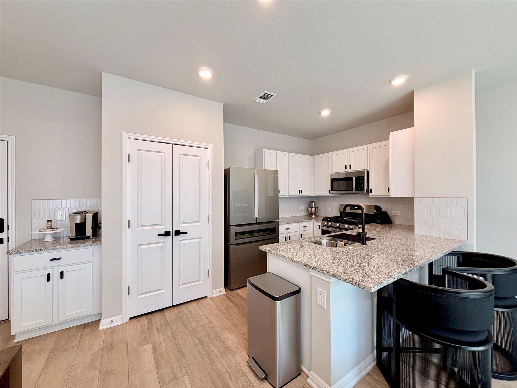 9015 Cattle Baron Path # 1803, Austin, TX 78747