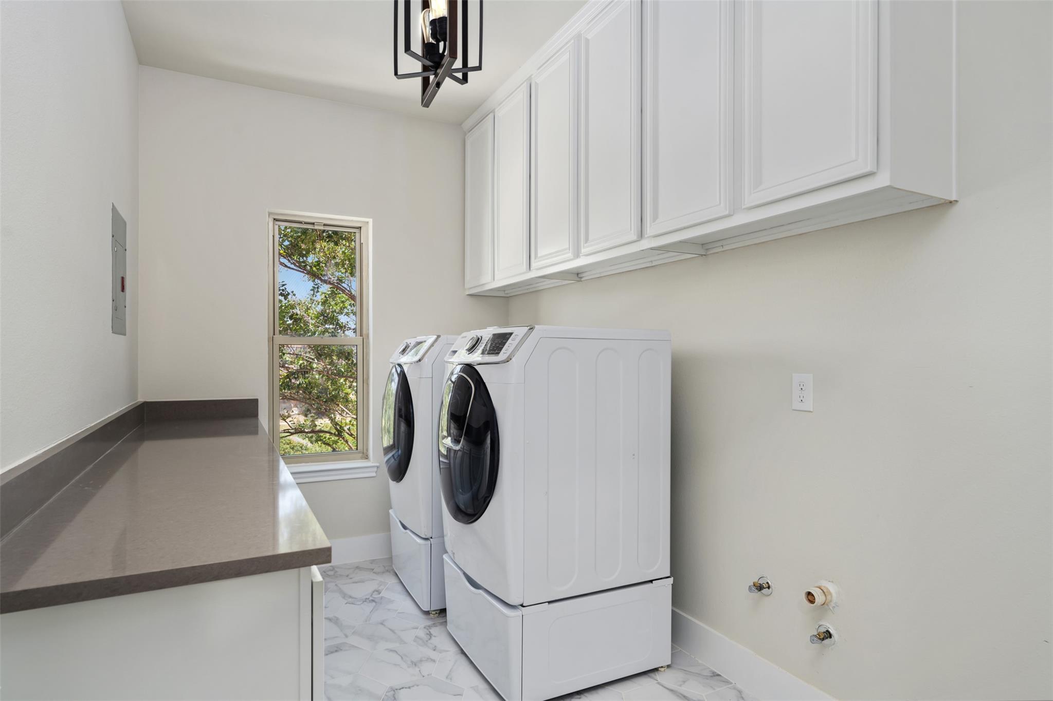 5725 Misty Hill Cv, Austin, TX 78759